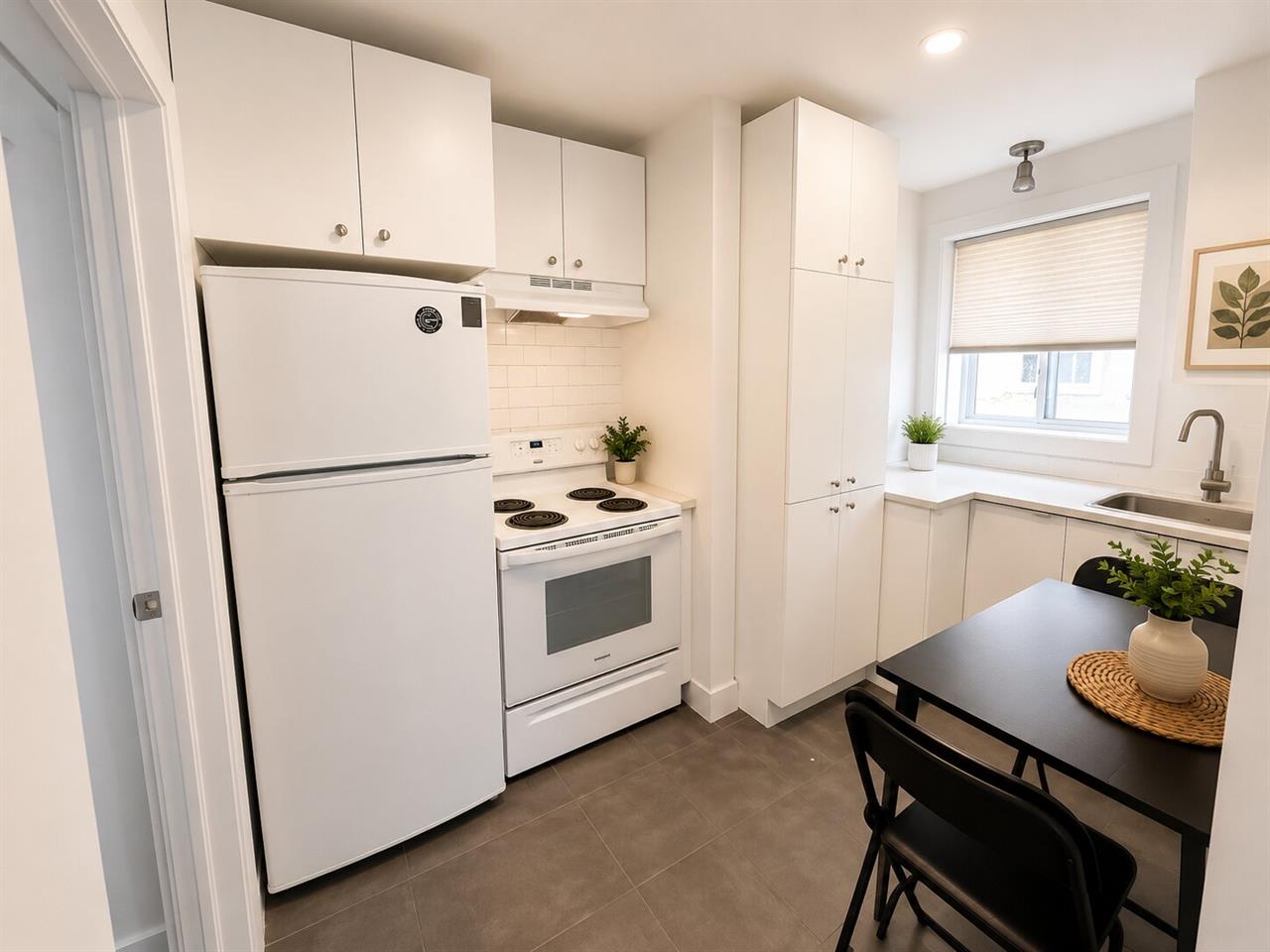 9 Trudeau (Hull) Beau Logement De 2 Chambres | 3289615