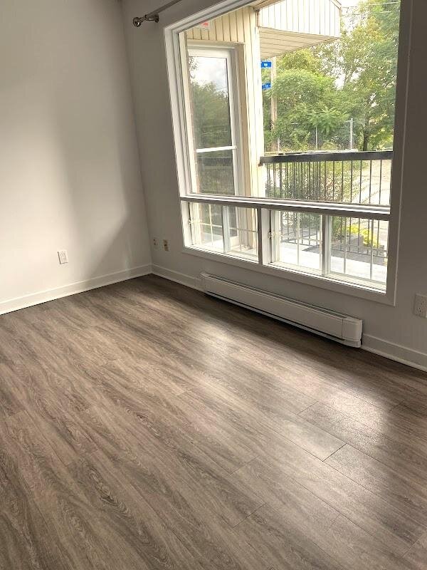 Immeuble - 525-533 Rue Cliff Joli 3 1/2 à Louer | 3293967