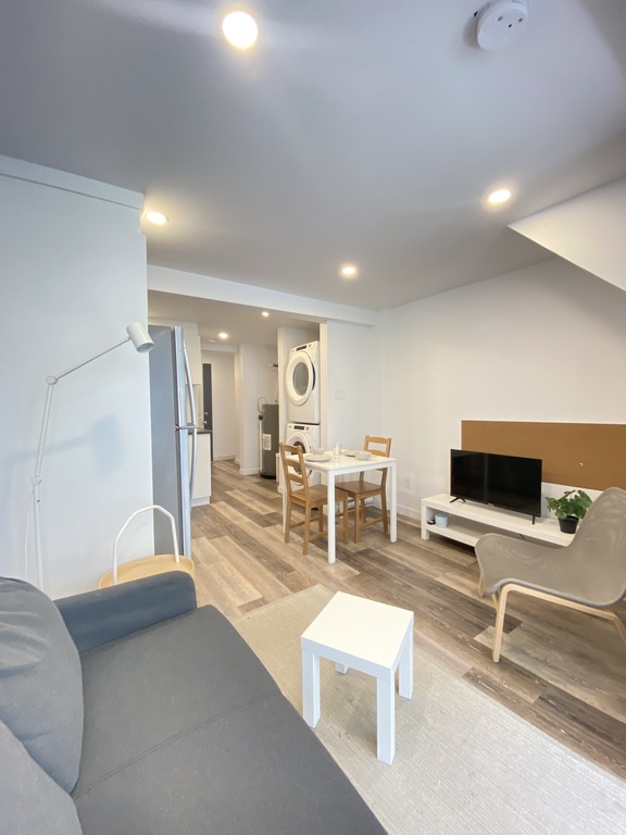 Studio Sur Le Plateau Mont Royal | 3289657