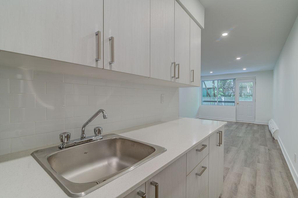 Studio Apartments Available For August 2026 - A louer • For Rent | 3289703