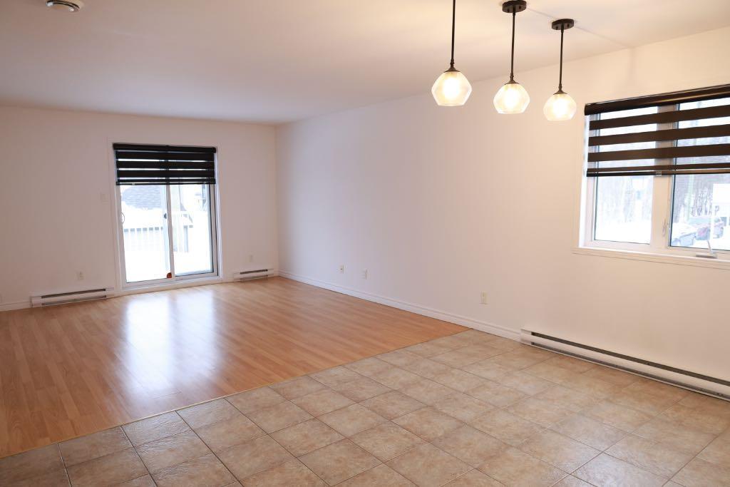 Grand 4 1/2 À SAINT-ÉTIENNE DE LAUZON (LÉVIS) | 3289715