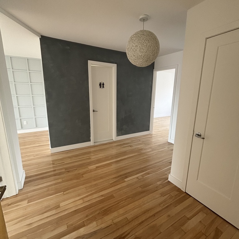 Grand 4 1/2 Impeccable – Entièrement Rén | 3290418