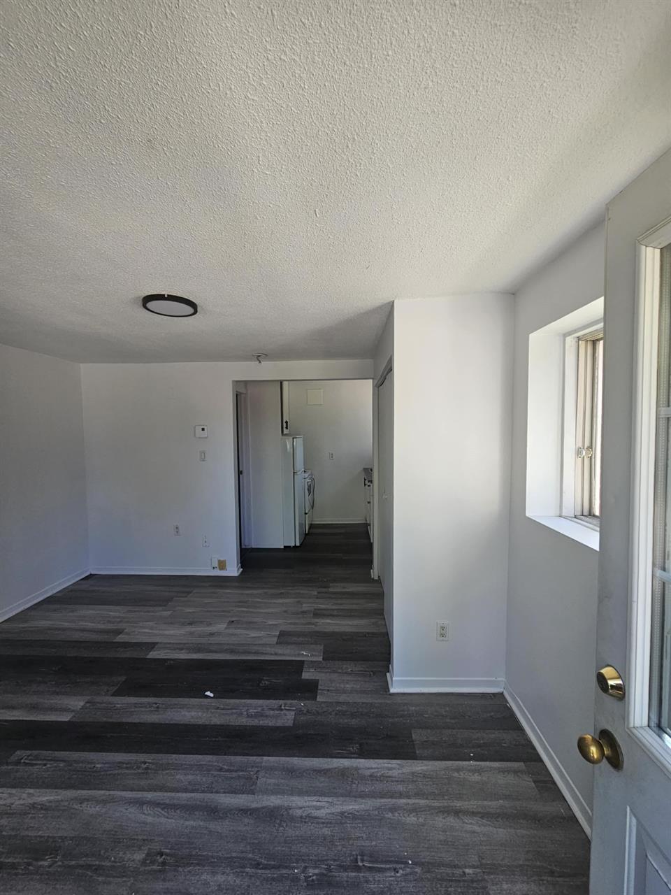 146 Rue Champlain (Hull) Studio Idéalement Place ! | 3290457
