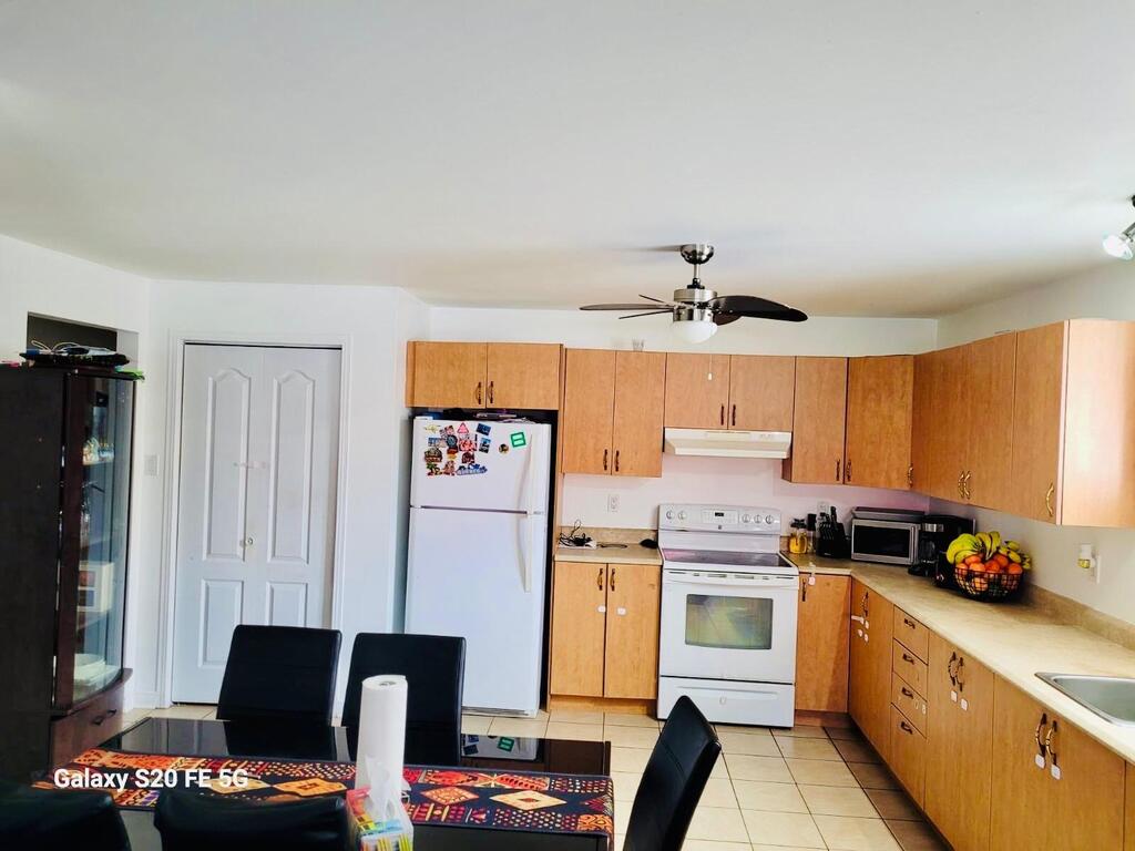 Grand 4 1/2 Lumineux ✨ Secteur Hautes-Pl | 3290486