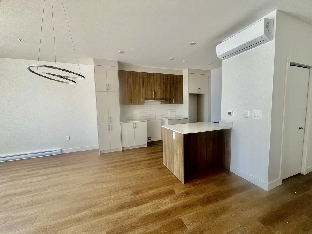 3 1/2 Immeuble Luxueux Avec Ascenseur | 3290488