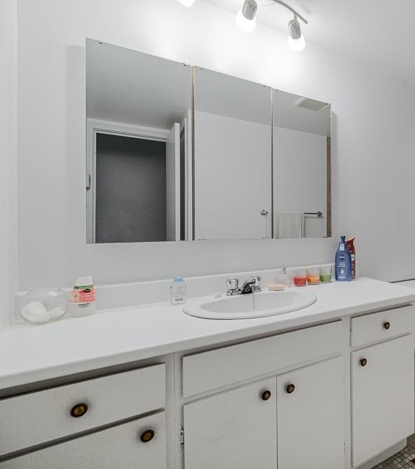 Loft à louer Saint-Jean-Baptiste juillet 2026 | 3290536