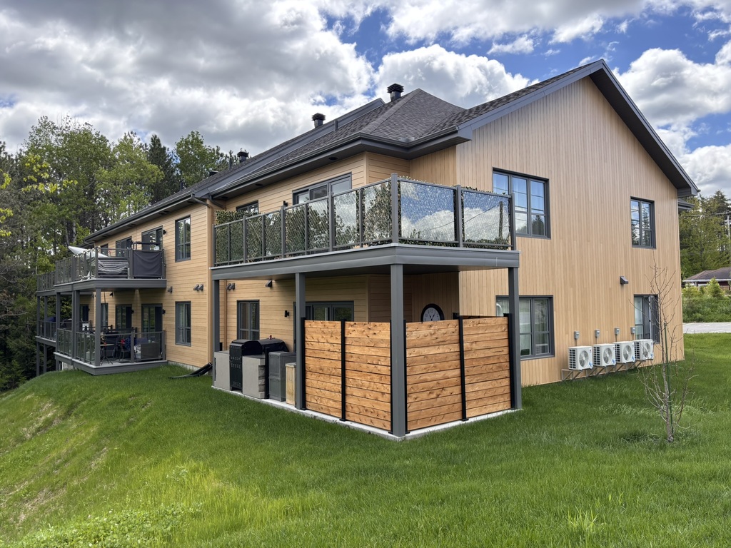 Grand 4 1/2 à Louer à Coaticook (chiens) | 3273546