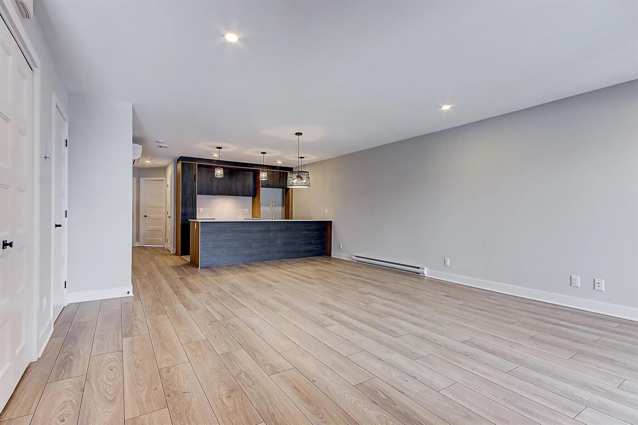 2 CH - 1 SDB - Granby - $1,600 /mo | 3268464