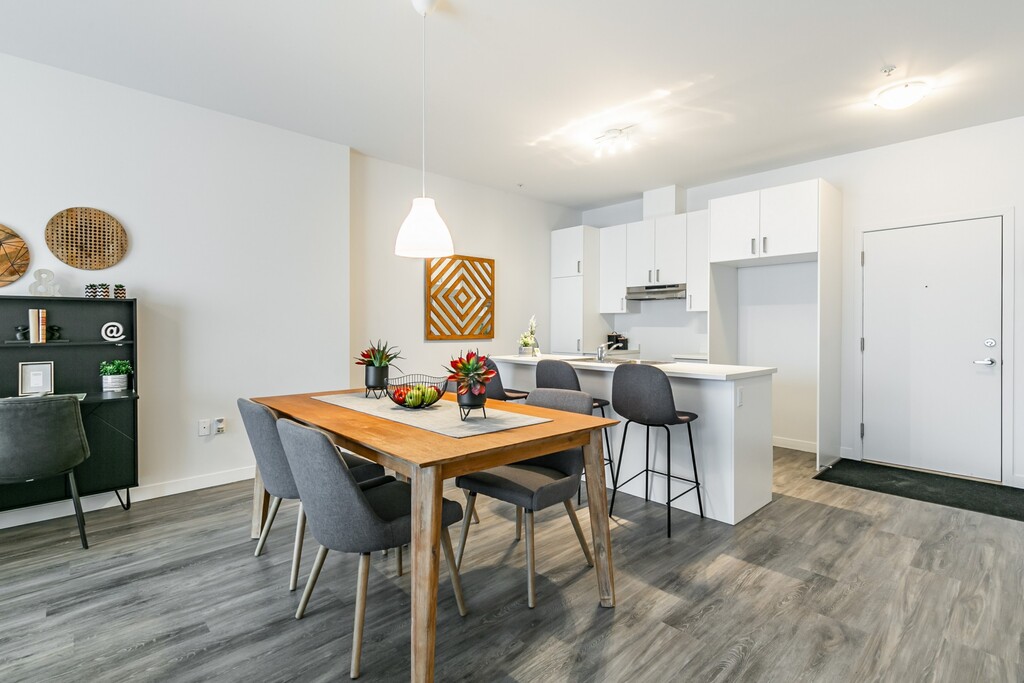 Condo 31/2 à Louer Avec GARAGE | 3271092