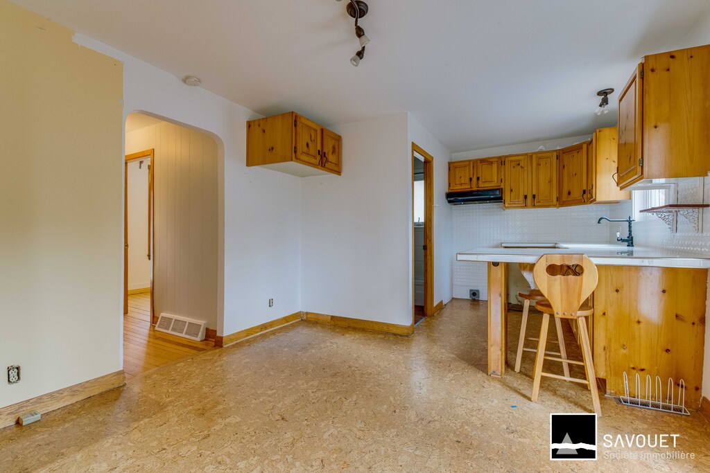 51/2 Sur 2 étage, Accès Au Terrain | 3291295
