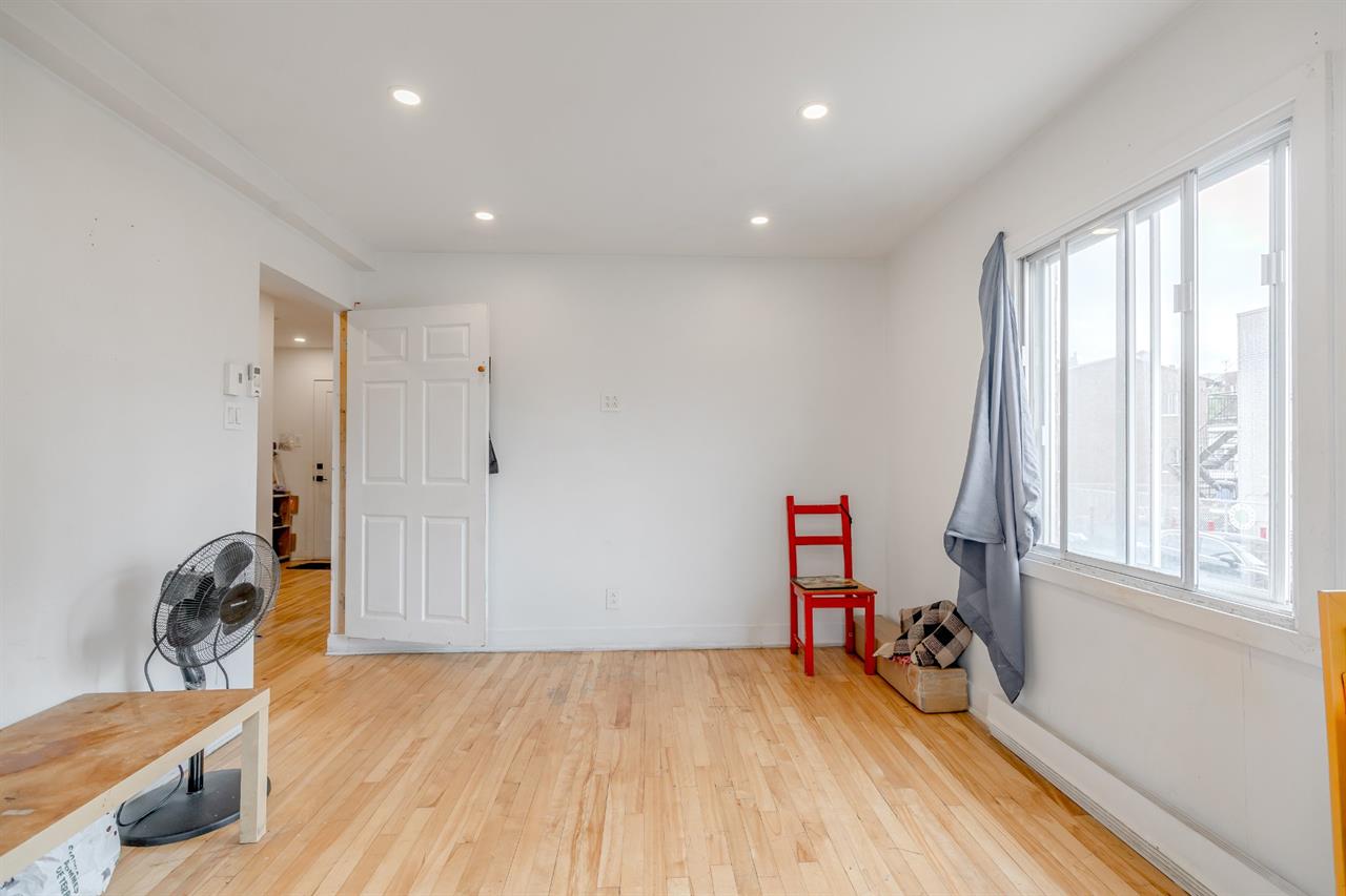 Appartement Montréal (Villeray/Saint-Michel/Parc-Extension) � Louer | 3291361