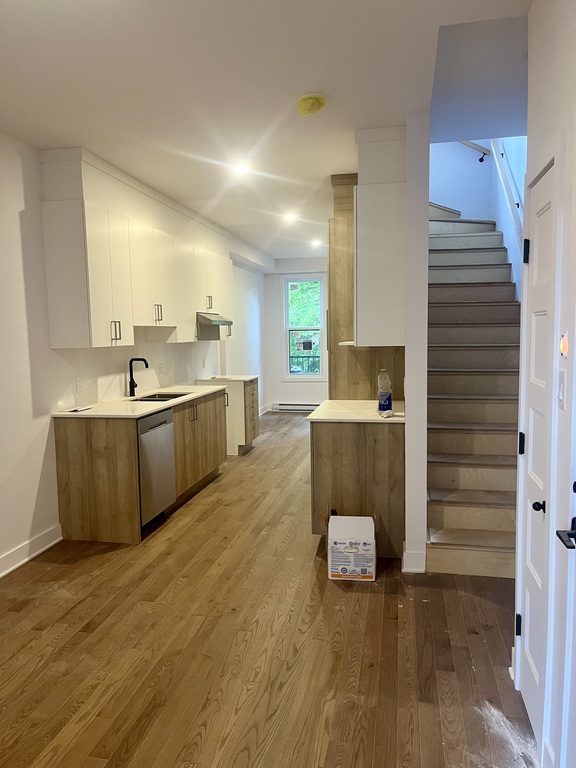 4½ Avec Terrasse - Metro Joliette | 3291371