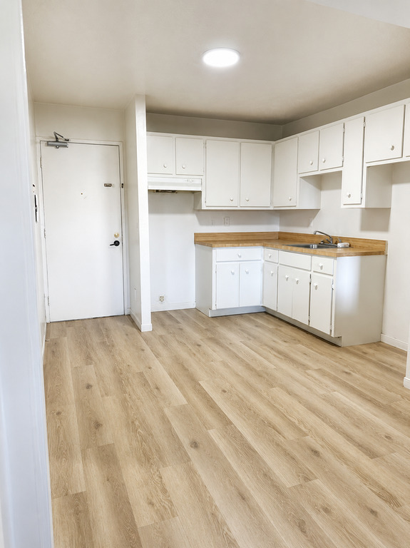 BEAU 3 1/2 | 3e ÉTAGE | CHAUFFAGE-EAU CH | 3291390