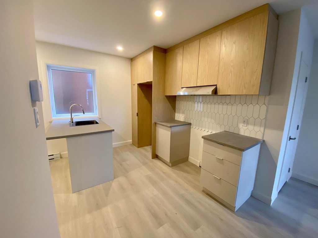 Magnifique Studio 2 1/2 Mois Juin Gratui | 3291391