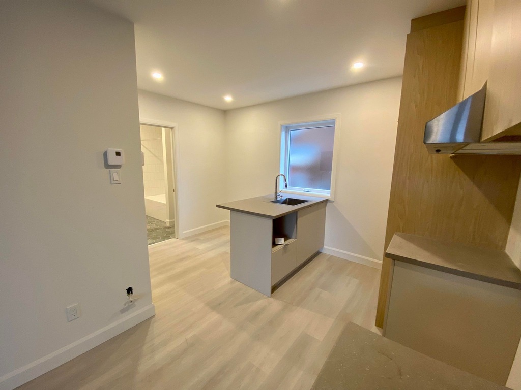 Magnifique Studio 2 1/2 Mois Juin Gratui | 3291391