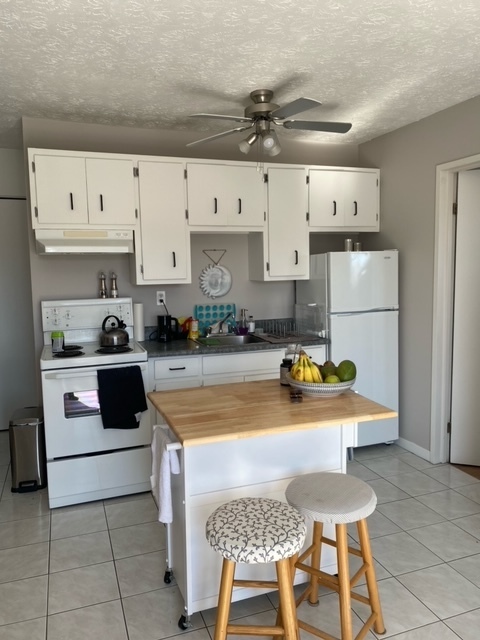 3 ½ À COURVILLE | CHAUFFAGE ET EAU CHAUD | 3291393