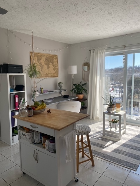 3 ½ À COURVILLE | CHAUFFAGE ET EAU CHAUD | 3291393