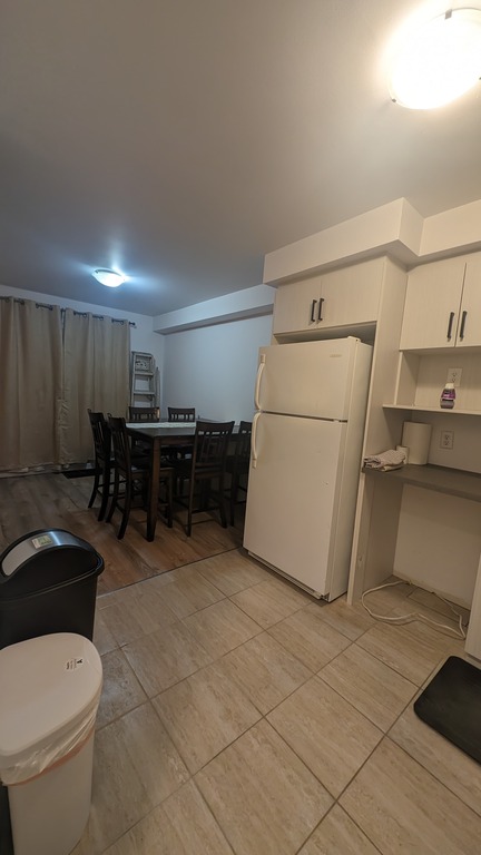 3 1/2 à Louer – Saint-Hubert | Av. Élie | 3291415