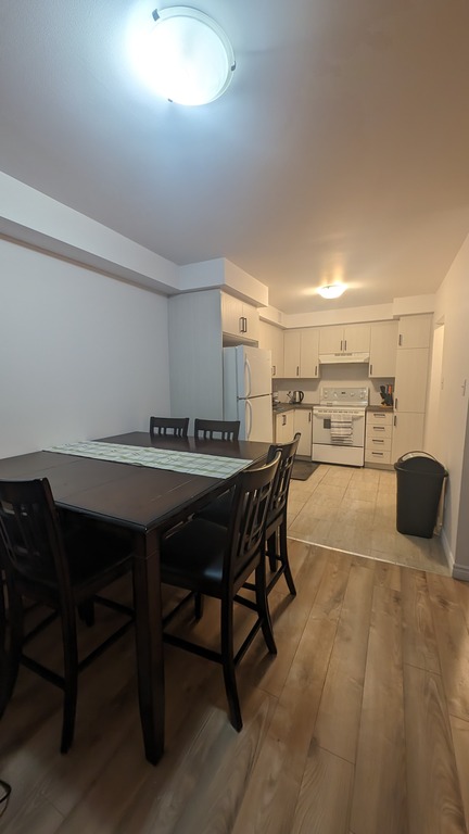3 1/2 à Louer – Saint-Hubert | Av. Élie | 3291415