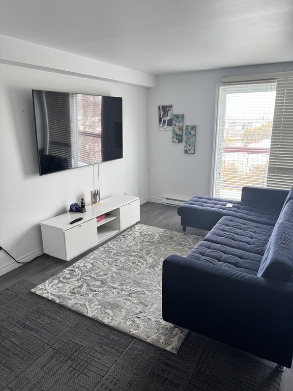 Grand 4 ½ à Louer – 3e étage | 3297975