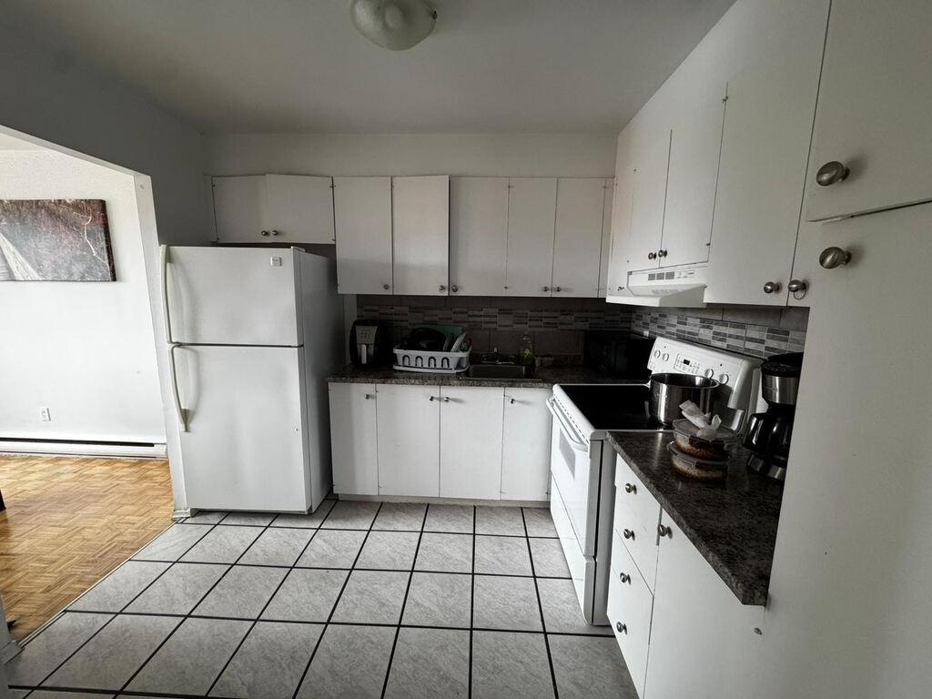 Grand 4 ½ à Louer – 3e étage | 3297977