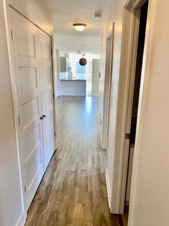 CONDO 4 1-2 + GRAND BALCON À LOUER | 3291489
