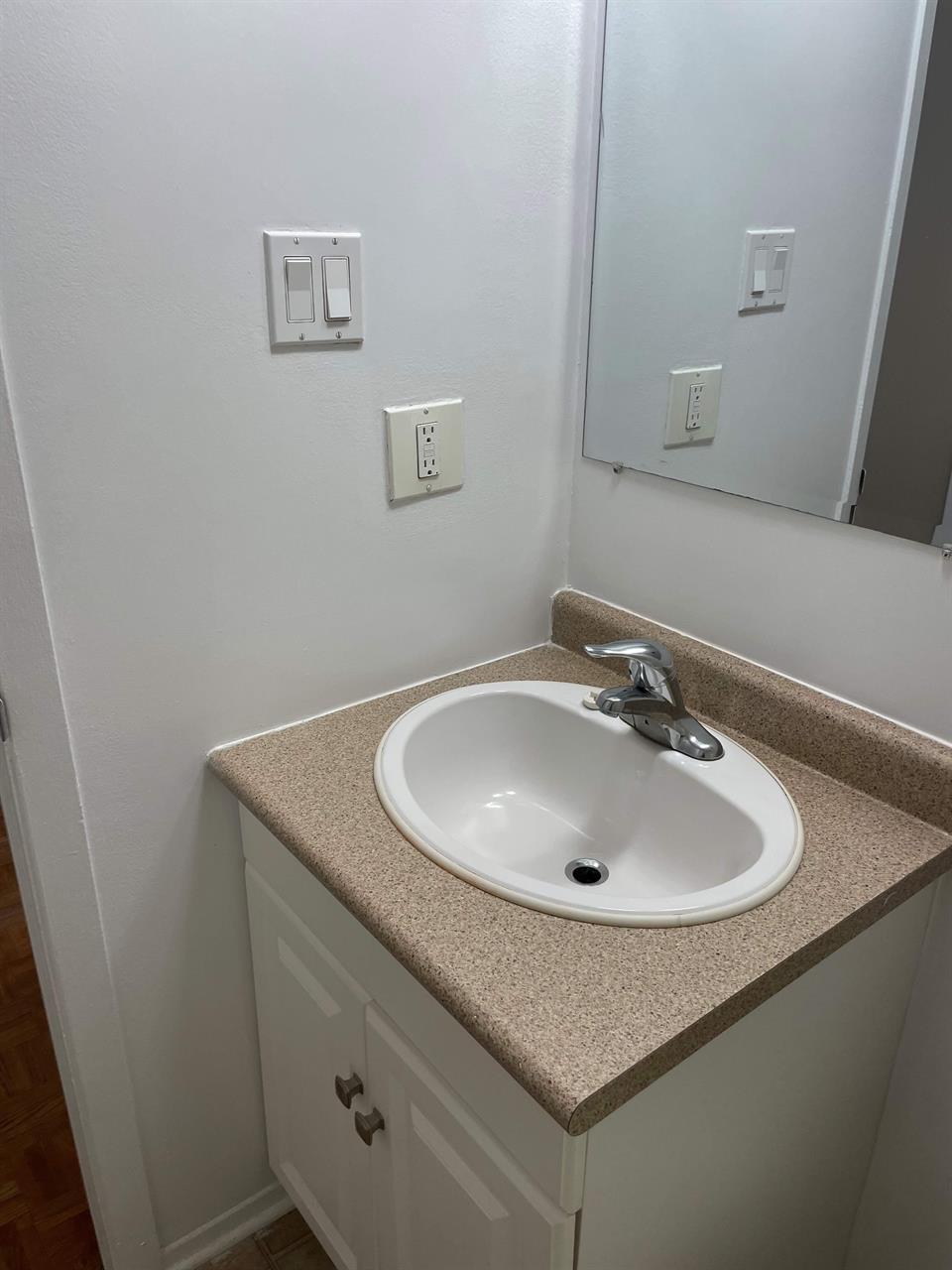 1 CH - 1 SDB - Gatineau - $1,249 /mo | 3291550
