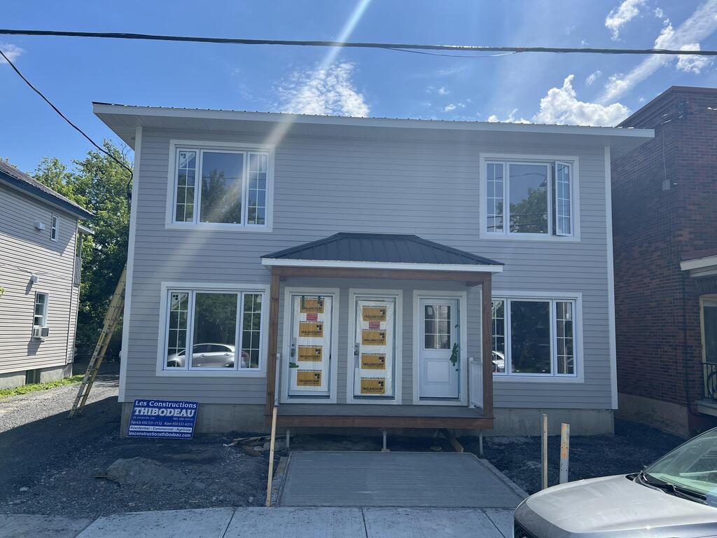 3 1/2 Bâtiment Neuf | 161-202 Notre-dame | 3291583