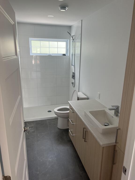 3 1/2 Bâtiment Neuf | 161-202 Notre-dame | 3291583