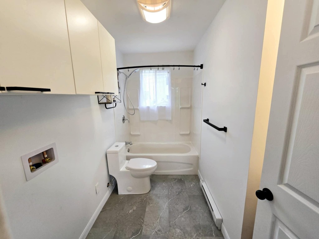 Beau Logement 3½ Entièrement Rénové | 3291668