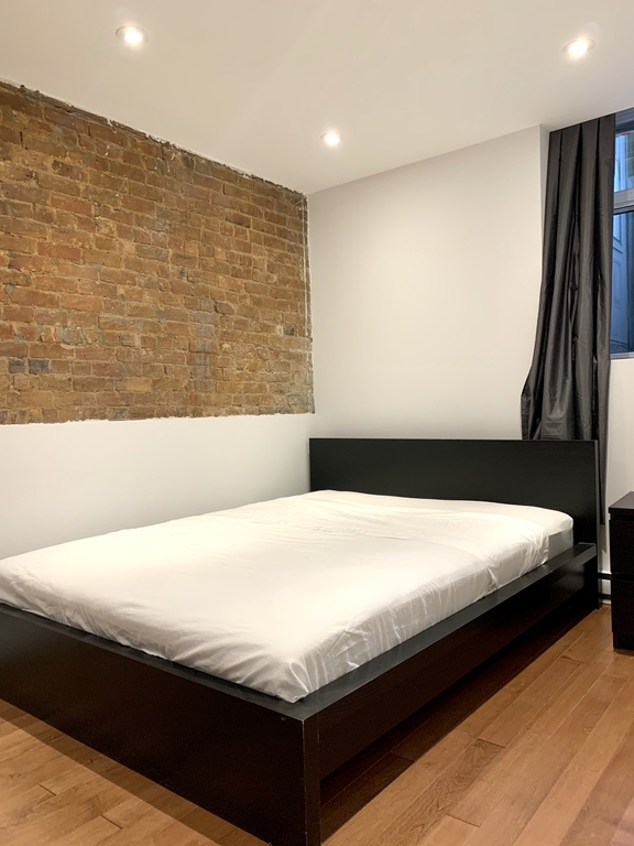 Downtown - Nice Furnished 3 1/2 For Rent | 3291719