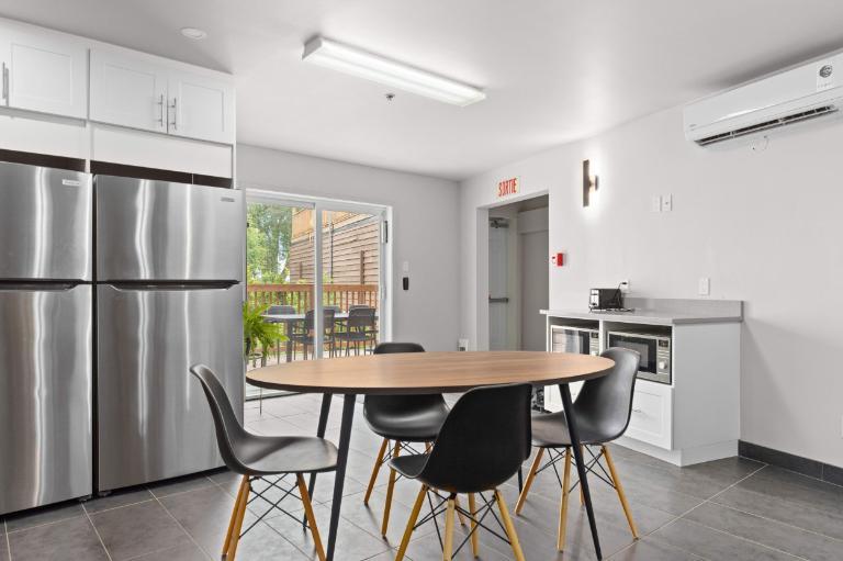 1 CH - 1 SDB - Trois-Rivières - $700 /mo | 3291876