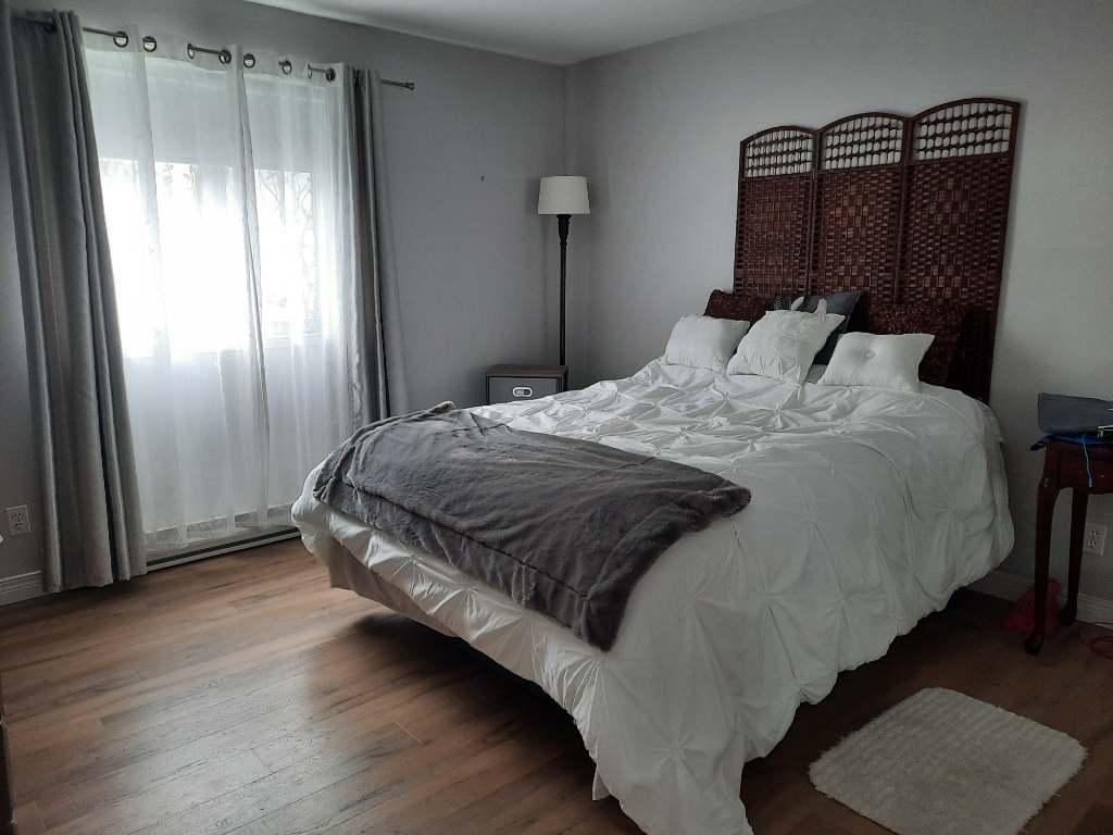 St-Romuald (Lévis), magnifique 4 ½ style condo - 15 août 2026 | 3291966
