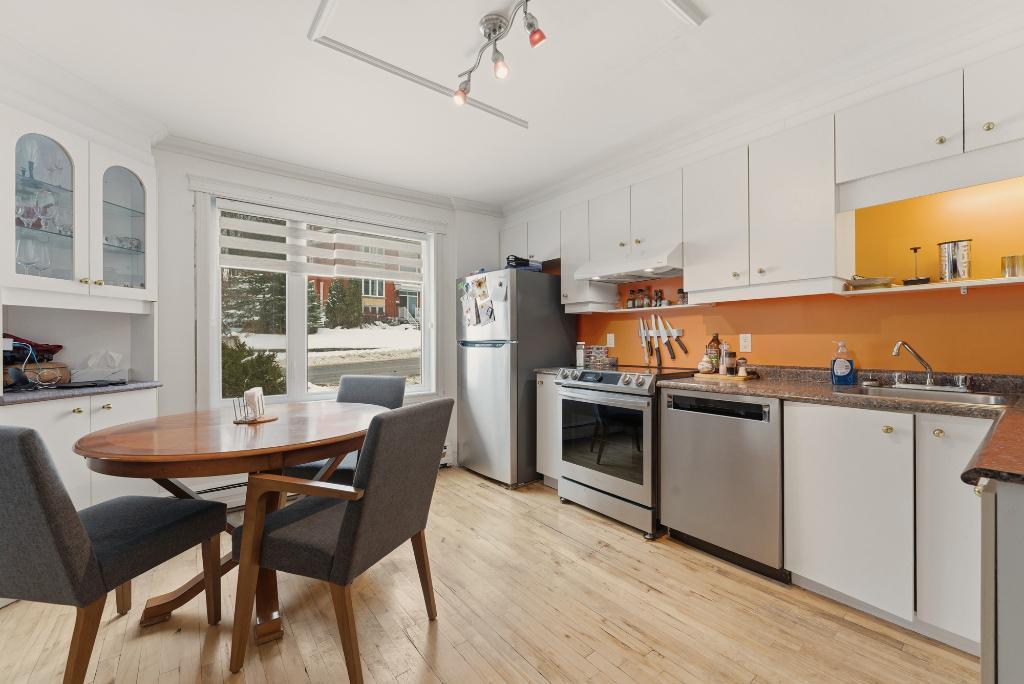 4 1/2 Lumineux | Mont Bellevue | Université de Sherbrooke | Wifi Inclus | 3292144