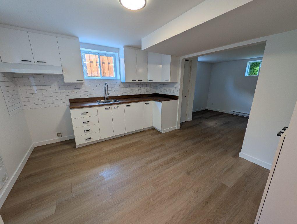 3 1/2 entièrement rénové à louer | 3292154