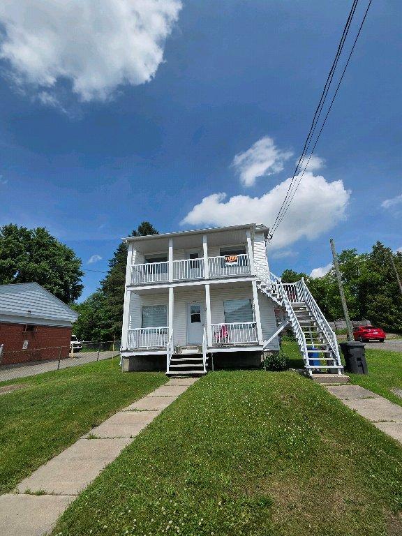 4 1/2 A louer disponible le 1er juillet | 3292214