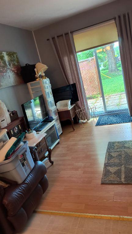 3 1/2 à louer avec terrasse situé à Coteau du Lac dans un immeuble Non-fumeur (Aucune marche ni escalier) | 3292224