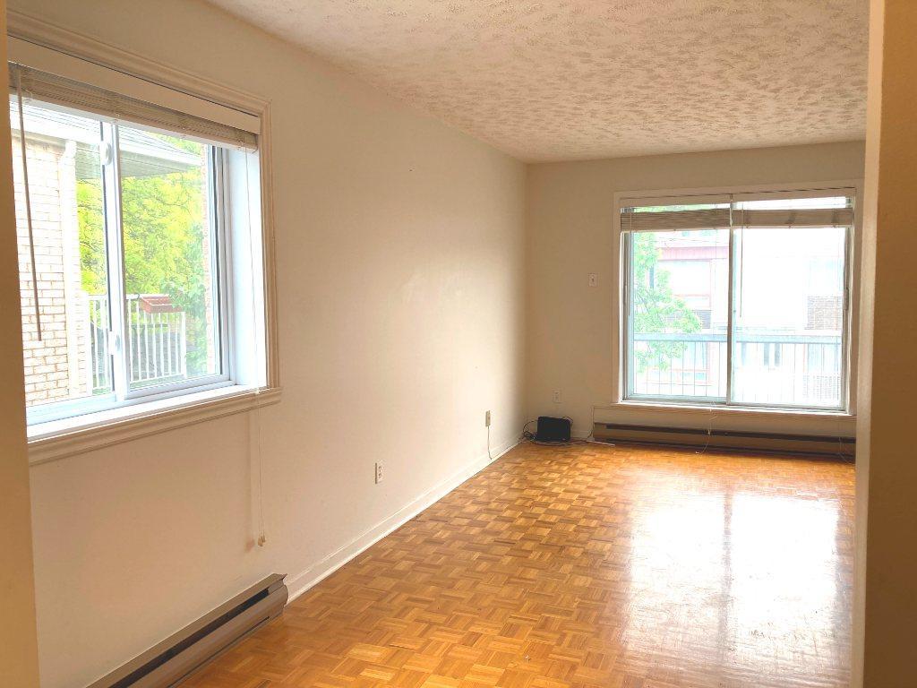 Beau 3 1/2 à louer à Anjou | 3292225