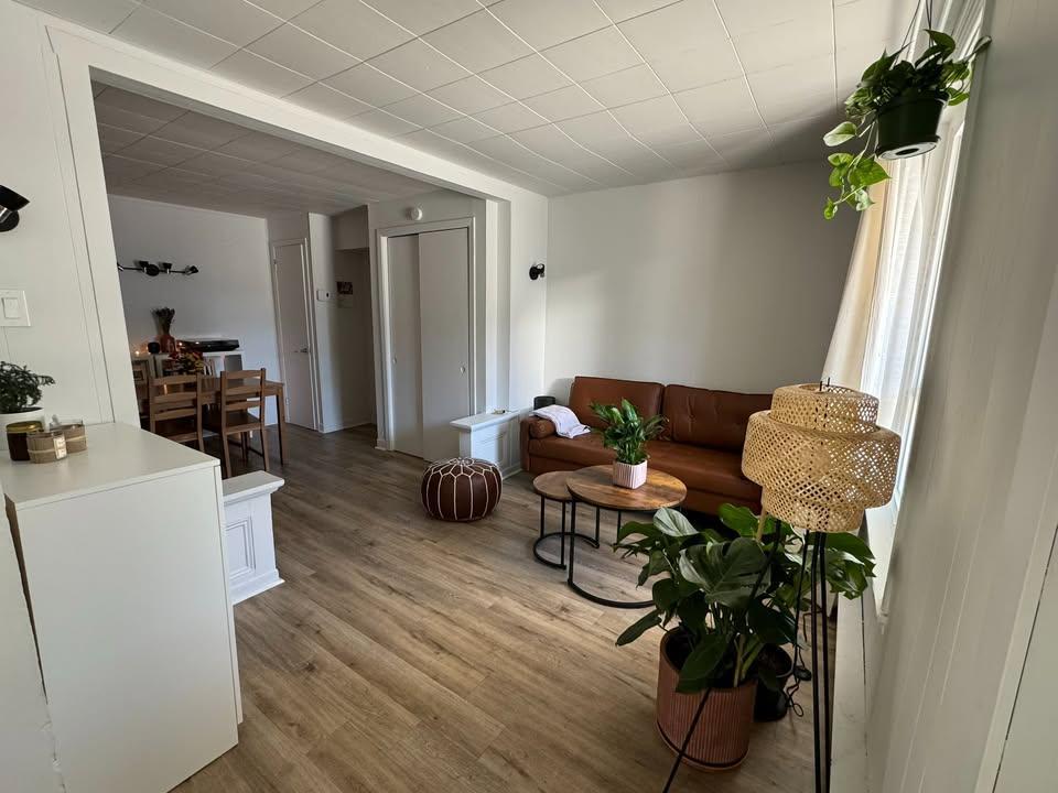 Logement appartement 3 1/2 plus espace bureau à Lévis près de l'Hôtel Dieu | 3292226