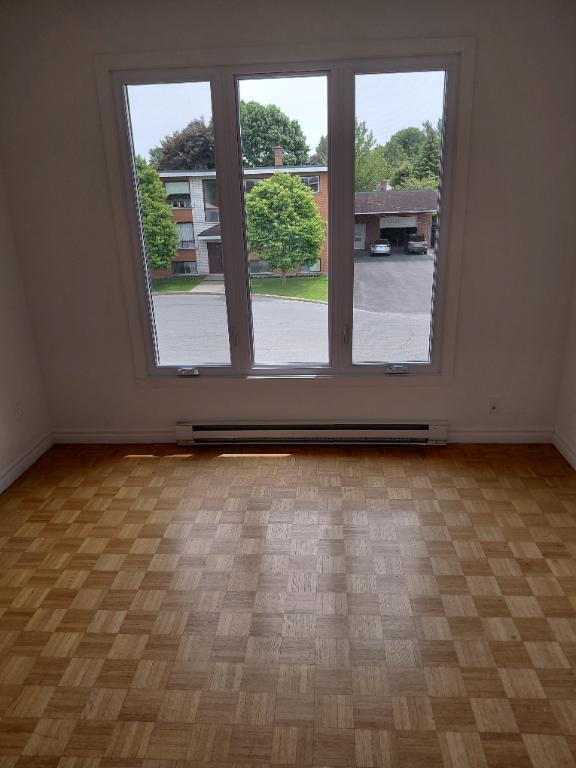 Granby - Logement 5 1/2 location $1300.00/mois | 3292234