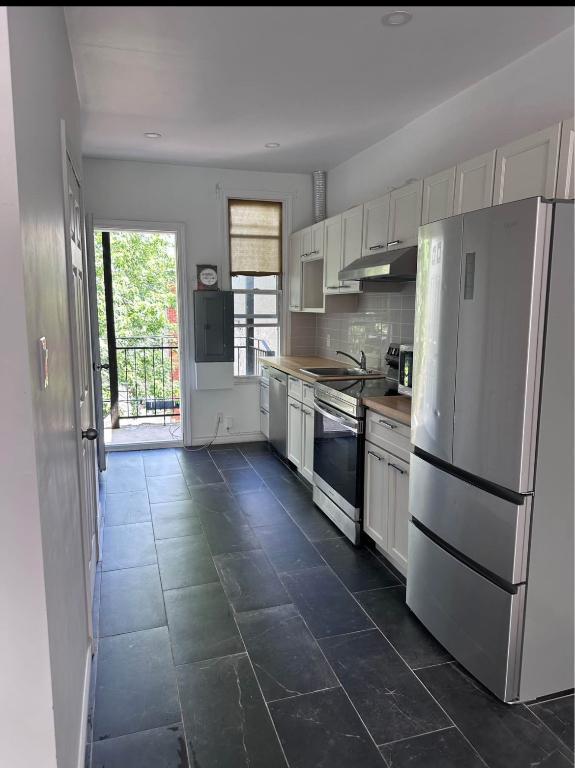 Studio à louer – Plateau Mont-Royal (possibilité de stationnement) | 3292294