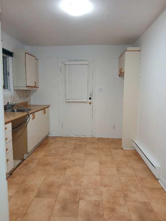 Appartement à louer - Vieux-Longueuil : 4 et demi, à l'étage | 3292297