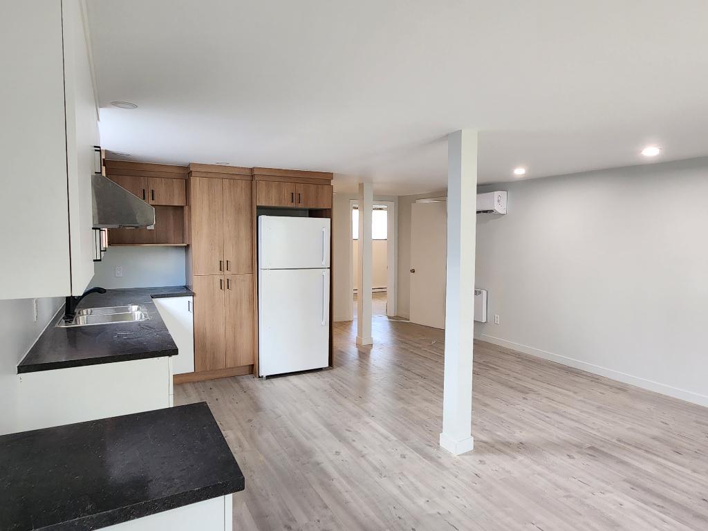 4 1/2 rénové à Valleyfield pour 1er septembre | 3292302