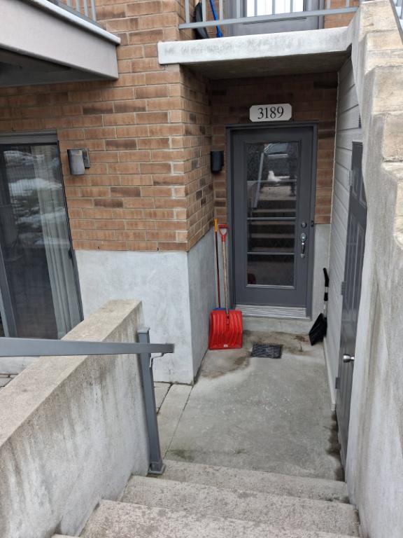 Condo a louer | 3292398