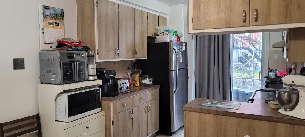 St. Léonard 4 1/2 au rez-de-chaussée dans 5plex avec proprios occupants | 3292438