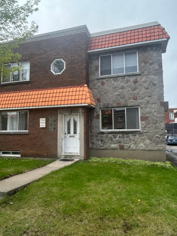 5 1/2 - quartier Villeray ( près du métro Iberville) / chauffage et électricité inclus | 3293708