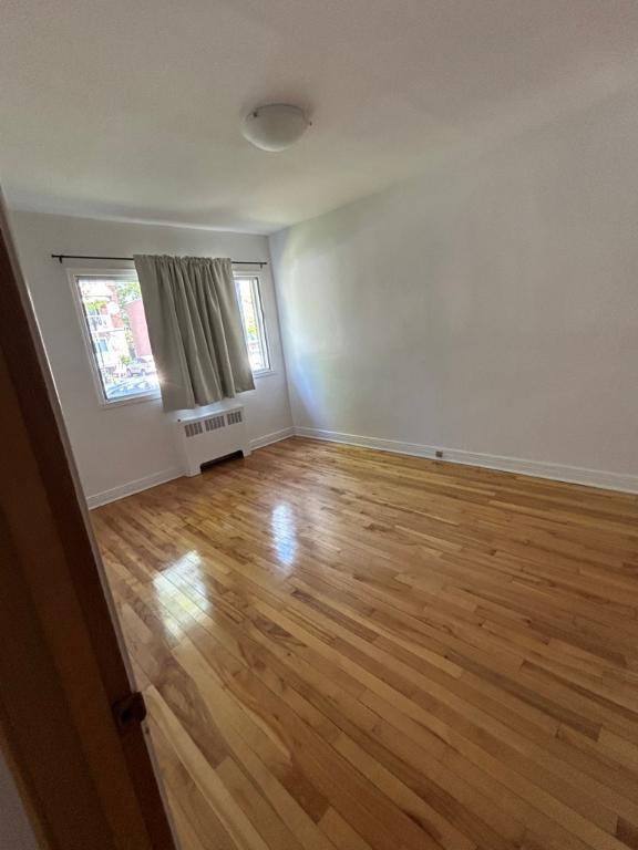 5 1/2 - quartier Villeray ( près du métro Iberville) / chauffage et électricité inclus | 3293708