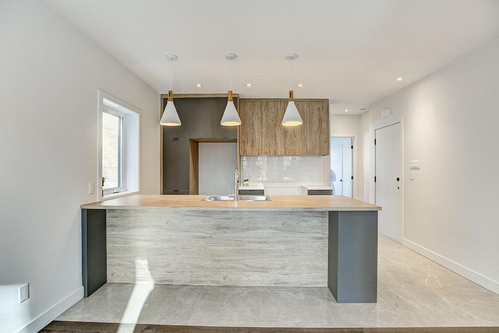 *Mois Gratuit* 3½ disponible 1er juillet Ahuntsic *Free month* 3½ available July 1st Ahuntsic | 3292518