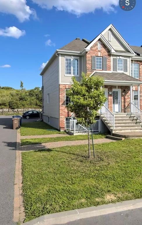 Proximité & Tranquillité ! Vaste 4 1/2 à louer Repentigny | 3292539