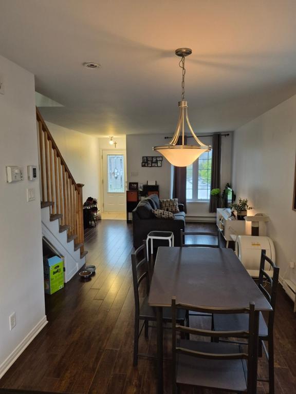 Proximité & Tranquillité ! Vaste 4 1/2 à louer Repentigny | 3292539